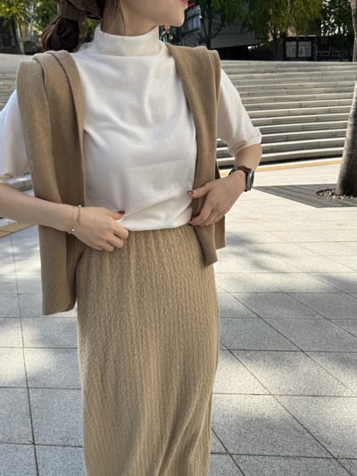 現貨 BEST！回歸) 自留！仙女羽毛感後開衩長裙 2色14