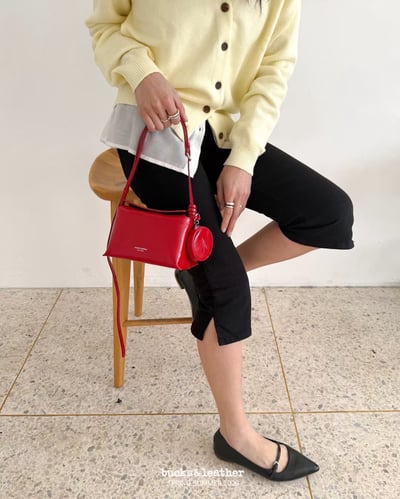 B51 Bucks&Leather  26年新皮革新色！小款 磁吸枕頭包3