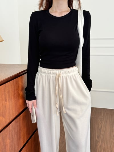 現貨 回歸) 合身短版長袖上衣 4色6