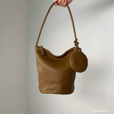 B27 Bucks&Leather 秋冬新款！小款 肩背圓桶包18