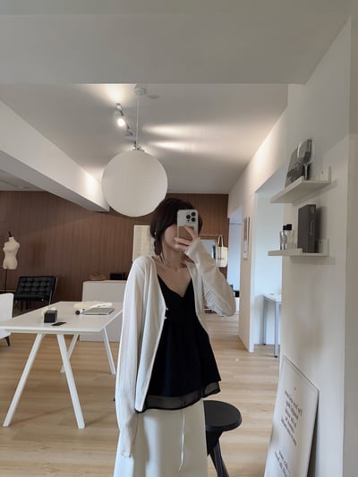 回歸) AL10 木耳邊2扣小罩衫 2色14