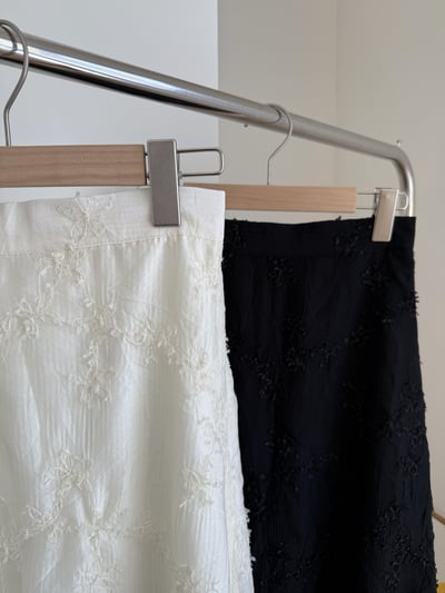 回歸) AJ10 氣質滿滿雕花長裙 2色13