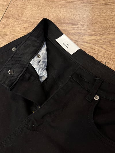 BB08 大推！私心最愛！整件都有彈性激瘦直筒黑褲3