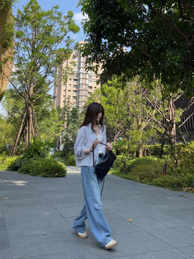 現貨 AU16 BEST！大推！車線顯瘦刷色牛仔褲 SML7