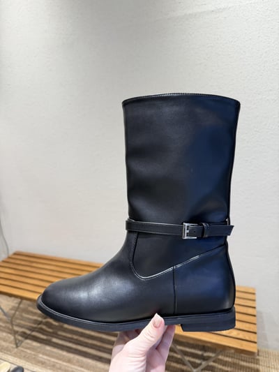 BB16 低跟軟皮革中筒靴 23-2554