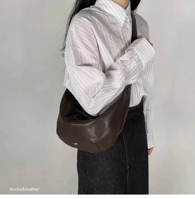 B22 Bucks&Leather 小銀標半月餃子包7