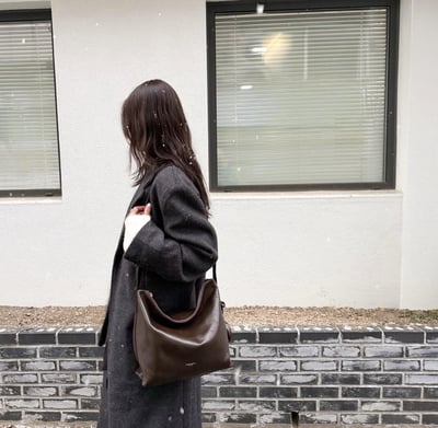 B37 Bucks&Leather  26年新款！大款 牛皮光滑亮面拉鍊托特包6