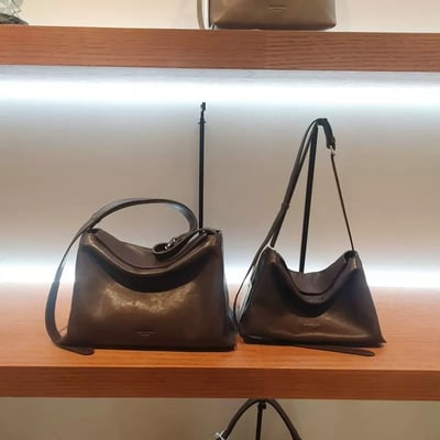 B9  Bucks&Leather 大款'底部加寬'磁吸扣枕頭包13