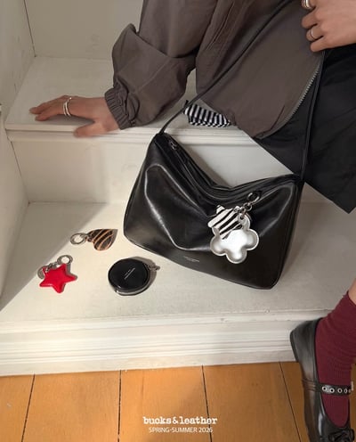 B50 Bucks&Leather 26年新款！詢問度超高！花花/愛心 鏡子鑰匙圈7