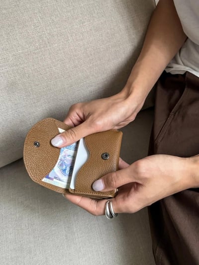 B54 Bucks&Leather 緊湊型牛皮小短夾3