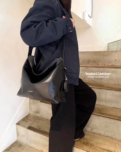 B37 Bucks&Leather  26年新款！大款 牛皮光滑亮面拉鍊托特包9