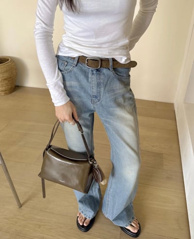 B52 Bucks&Leather  26年新皮革新色！中款 磁吸枕頭包17