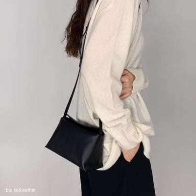 B18 Bucks&Leather 小款 磁吸扣枕頭包4