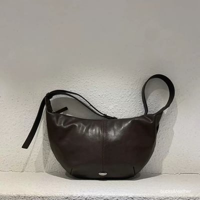 B22 Bucks&Leather 小銀標半月餃子包12