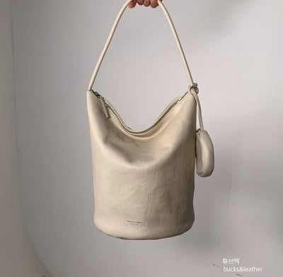 B26 Bucks&Leather 秋冬新款！大款 肩背圓桶包9