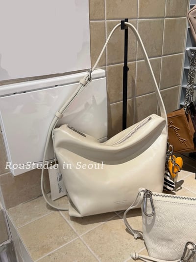 B38 Bucks&Leather  26年新款！小款 牛皮光滑亮面拉鍊托特包2