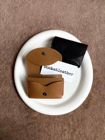 B54 Bucks&Leather 緊湊型牛皮小短夾1