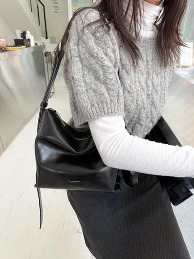 B38 Bucks&Leather  26年新款！小款 牛皮光滑亮面拉鍊托特包1