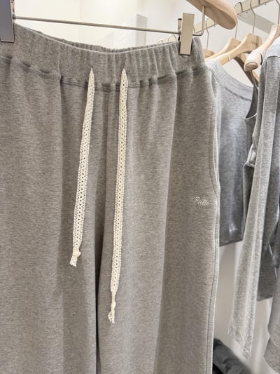 BB11 細節加分小刺繡lace緞帶連帽外套/長褲set (分開賣場)7