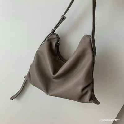 B2  BEST！Bucks&Leather 每次開團都熱賣的皺皺包 大款19