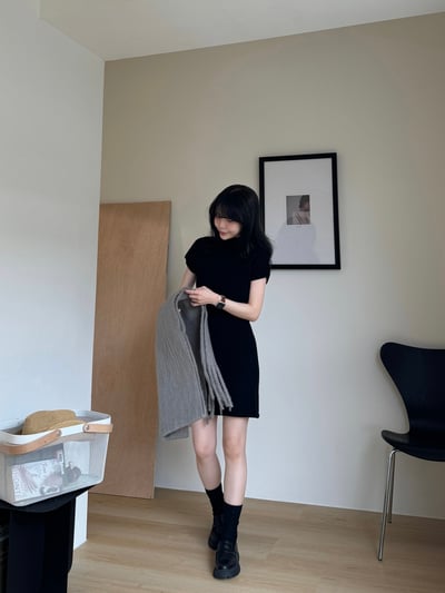 現貨 BEST！回歸) 合身微辣半袖小高領洋裝 2色7