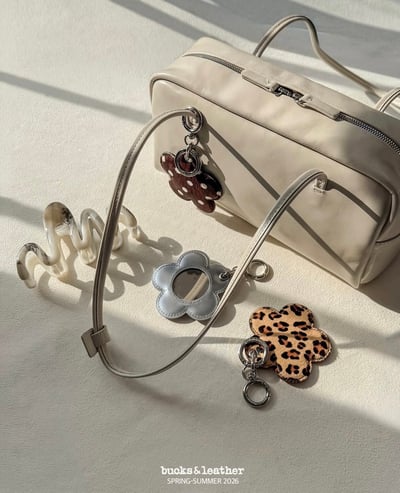 B50 Bucks&Leather 26年新款！詢問度超高！花花/愛心 鏡子鑰匙圈2