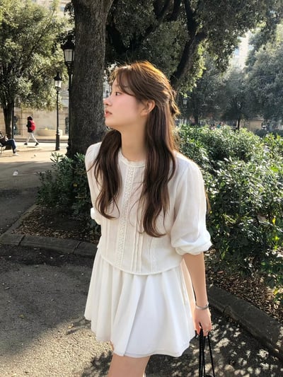 回歸 AK04 OUNCE 推！精緻布蕾絲上衣 2色9