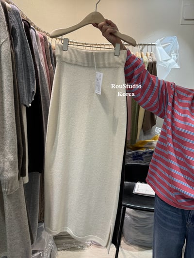 現貨 BEST！回歸) 自留！側邊小開岔直筒長裙 2色1