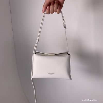 B18 Bucks&Leather 小款 磁吸扣枕頭包3