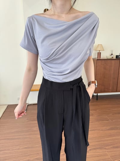 現貨 回歸) SS06 優雅抓皺斜肩短袖上衣 4色10