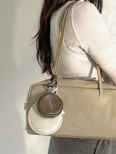 B41 Bucks&Leather 26年新色！光滑亮面馬卡龍圓形零錢包9