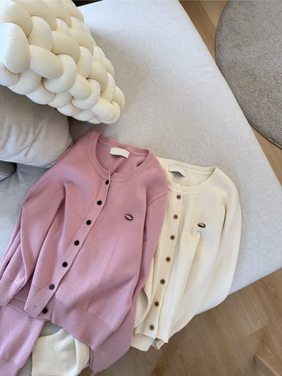 現貨 熱銷回歸) AI07 甜美粉嫩小標針織罩衫 1色8