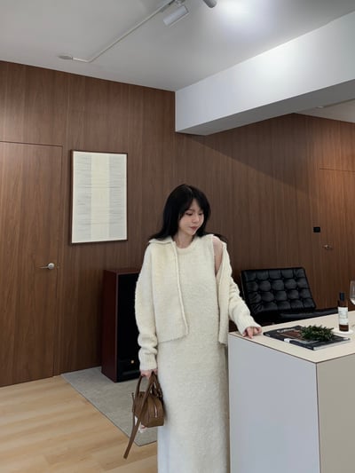 現貨！獨家訂製！回歸) 高CP值！親膚QQ毛背心洋+小翻領外套SET 2色14