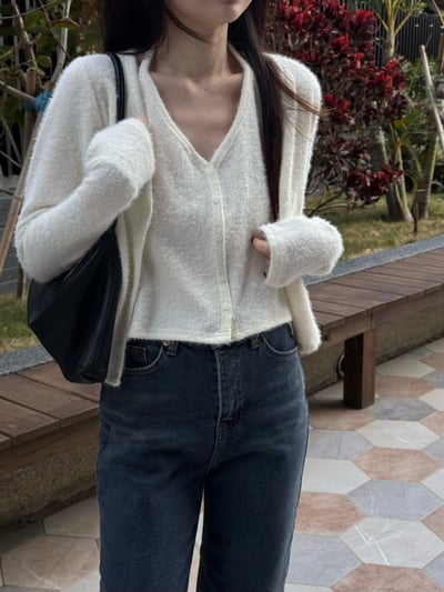 現貨 BA14 自留！節日感毛茸茸假兩件式上衣9