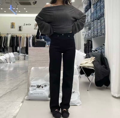 BB08 大推！私心最愛！整件都有彈性激瘦直筒黑褲6