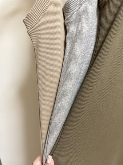 回歸) 熱銷破百！自留！微削肩彈性長洋 4色20