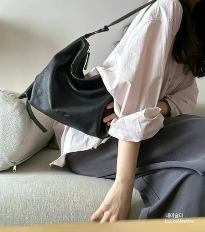 B2  BEST！Bucks&Leather 每次開團都熱賣的皺皺包 大款10