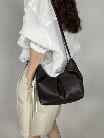 B17 Bucks&Leather 秋冬新款！褶皺泡芙包15