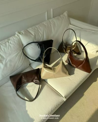 B39 Bucks&Leather  26年新款！小款 牛皮光滑亮面法式莫奈包16