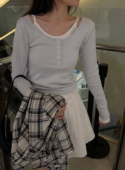 BB07 假兩件設計感長袖上衣 2色2