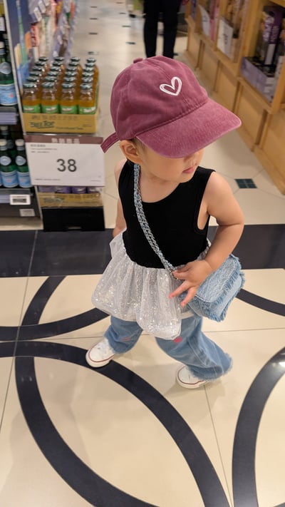 拼接澎澎亮片背心3