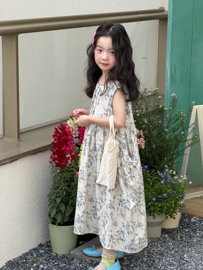 碎花寬鬆花邊背心裙1