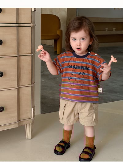 條紋短T/卡其短褲2