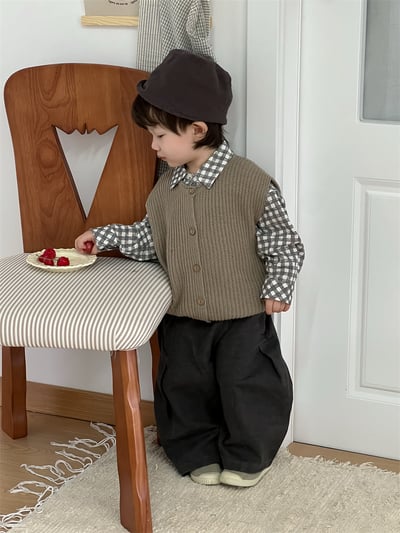 格子衫/背心/休閒褲1