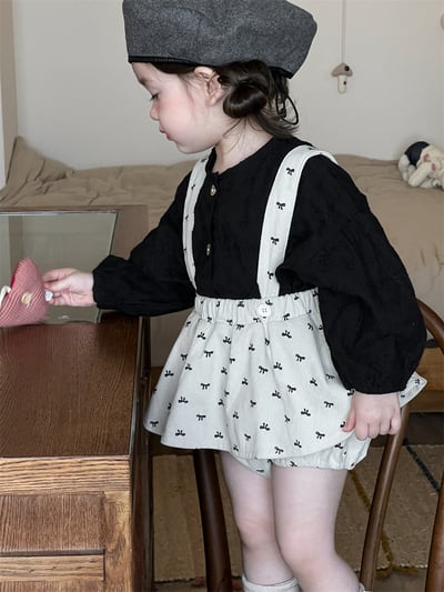 黑色娃娃衫/杏色吊帶包屁2