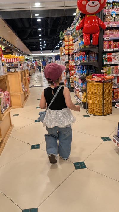 拼接澎澎亮片背心4