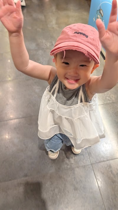 白色網紗吊帶背心 二件式3