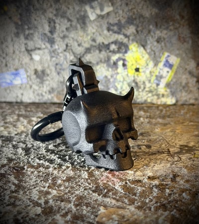 DevilSkull nylon keychain3