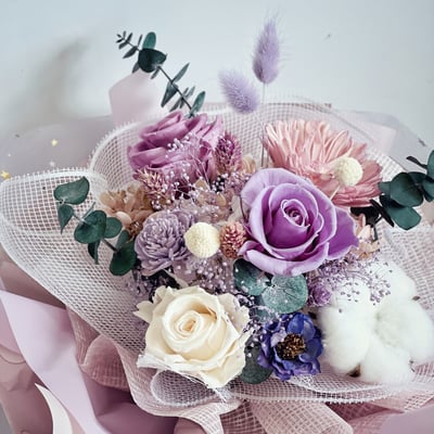 紫色永生玫瑰花束2