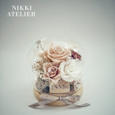 奶霧微光．永恆玫瑰玻璃球1